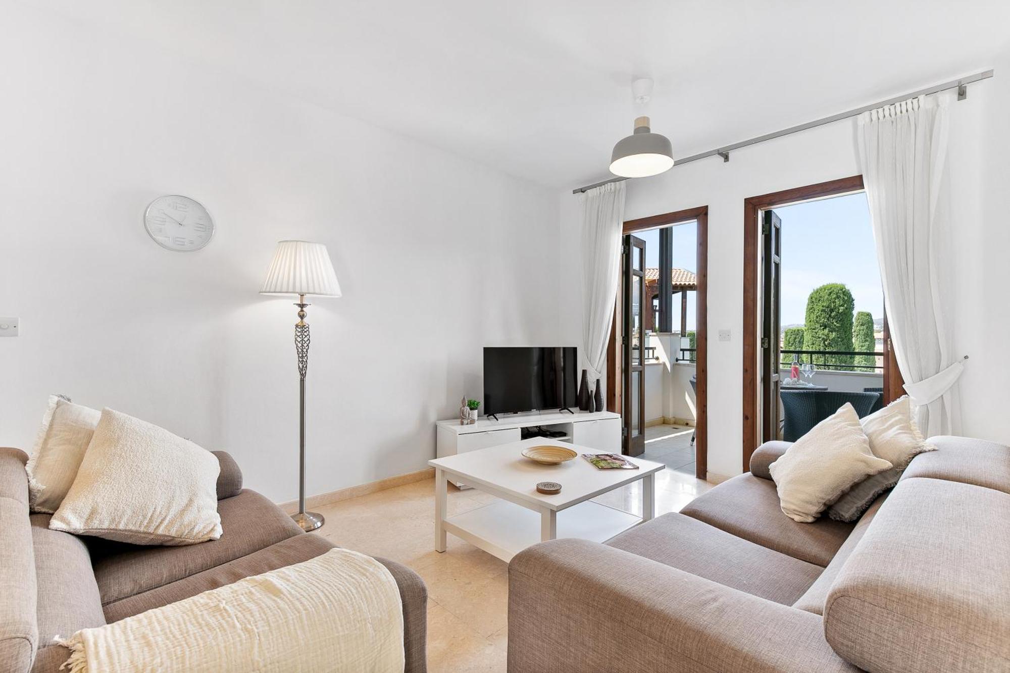 2 Bedroom Apartment Chloe With Communal Pool, Aphrodite Hills Resort Κούκλια Εξωτερικό φωτογραφία