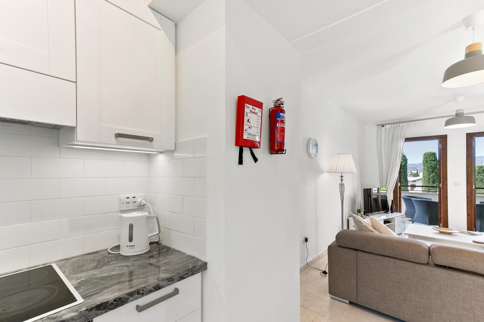 2 Bedroom Apartment Chloe With Communal Pool, Aphrodite Hills Resort Κούκλια Εξωτερικό φωτογραφία